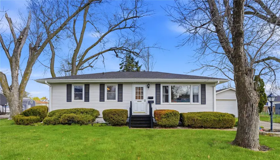 1920 Burch Ave Nw, Cedar Rapids, IA 52405 - #3