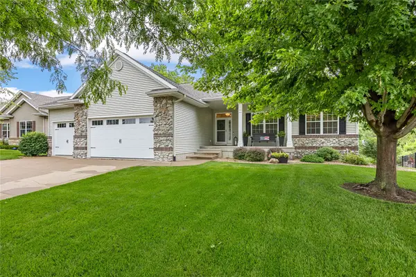 718 Palmyra Drive Ne, Cedar Rapids, IA 52402