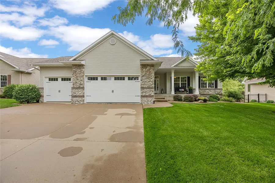 718 Palmyra Drive Ne, Cedar Rapids, IA 52402 - #2