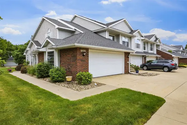 1221 A'hearn Dr Ne, Cedar Rapids, IA 52402