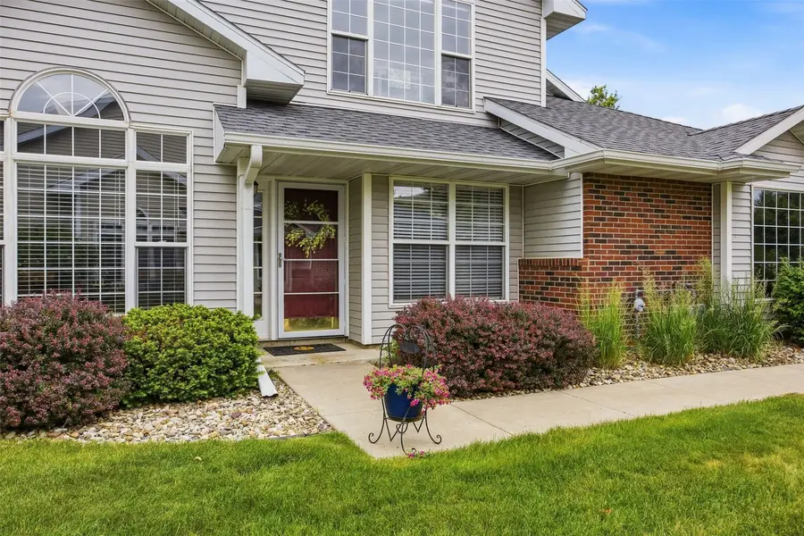 1221 A'hearn Dr Ne, Cedar Rapids, IA 52402 - #3