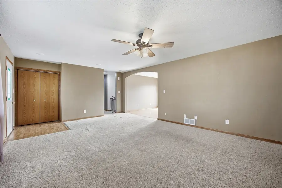 306 Agape Avenue, Urbana, IA 52345 - #3