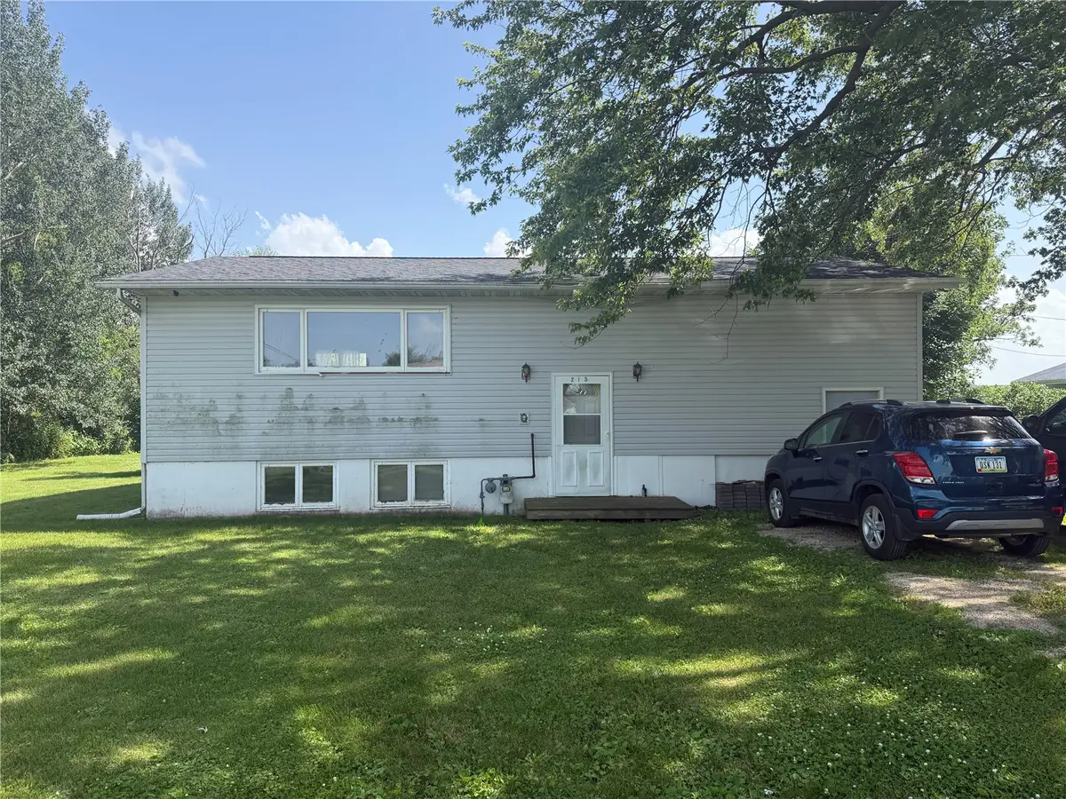 215 Kohl Street, Martelle, IA 52305 - #1