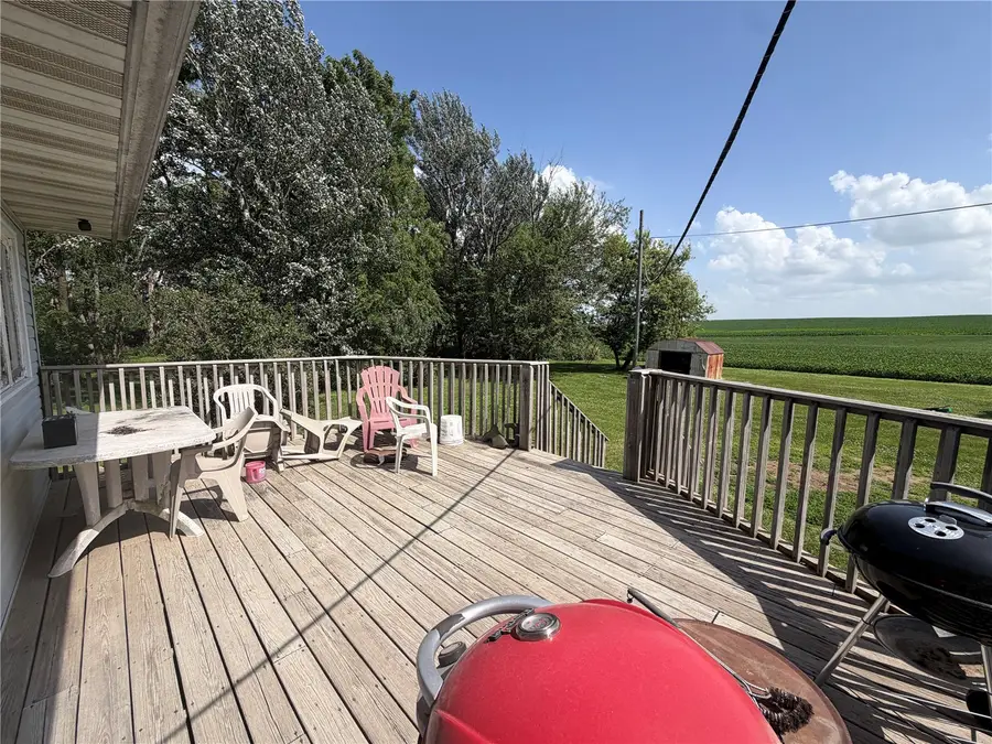 215 Kohl Street, Martelle, IA 52305 - #3