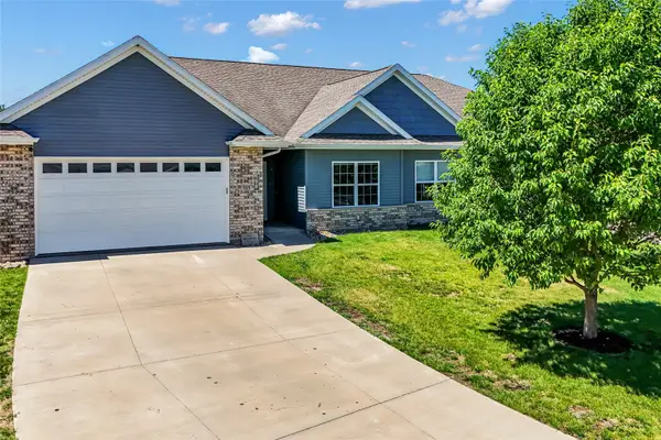 515 Majestic Oak Court, Solon, IA 52333