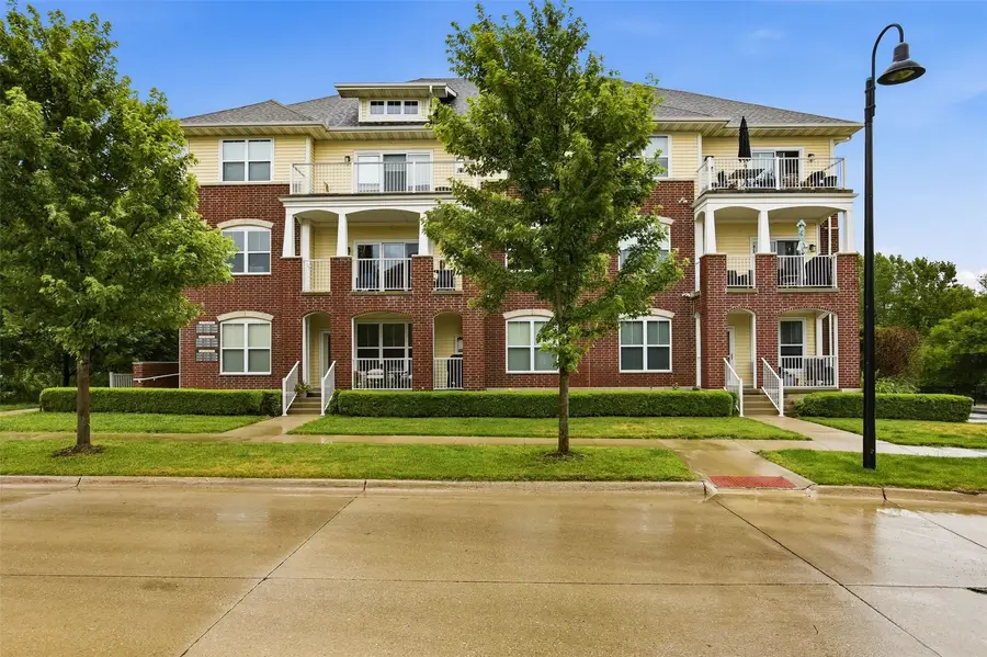 1164 Swisher Street, Iowa City, IA 52245 - #2