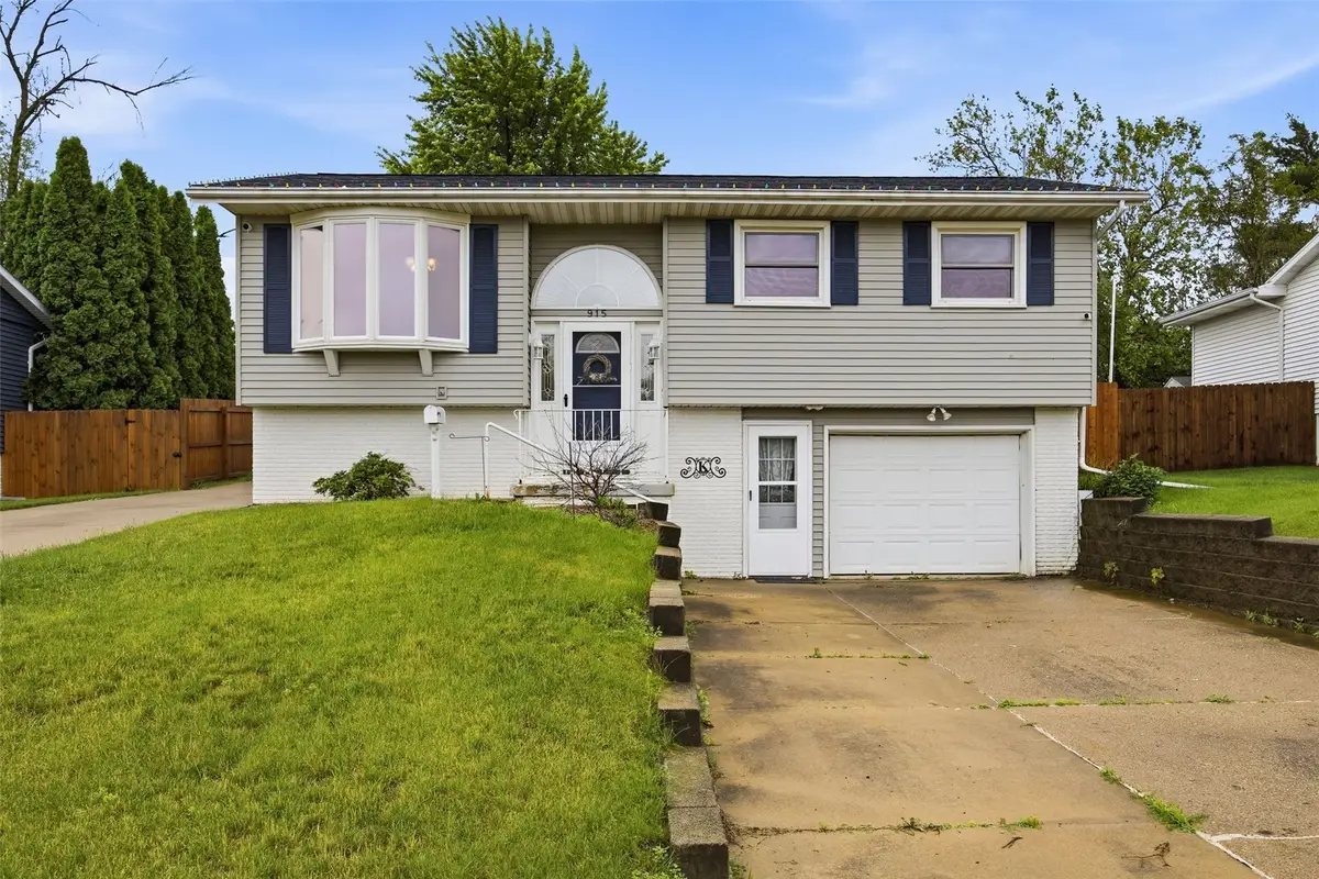 915 Krumboltz Drive, Marion, IA 52302 - #1