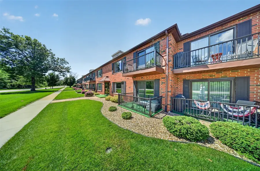430 29th Street Drive Se #8, Cedar Rapids, IA 52403 - #2