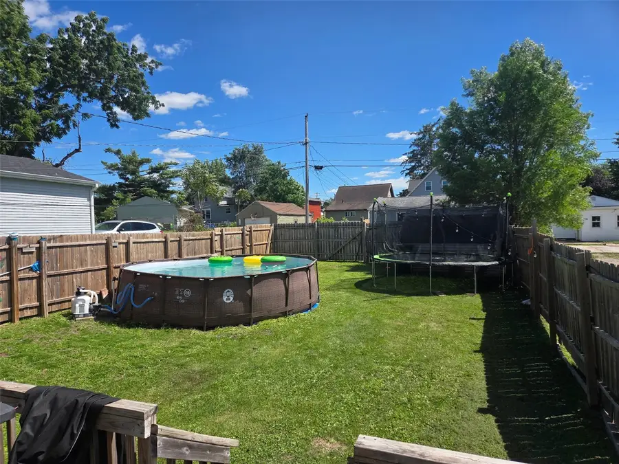 1109 14th Avenue Sw, Cedar Rapids, IA 52404 - #3
