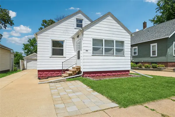 416 34th Street Ne, Cedar Rapids, IA 52402