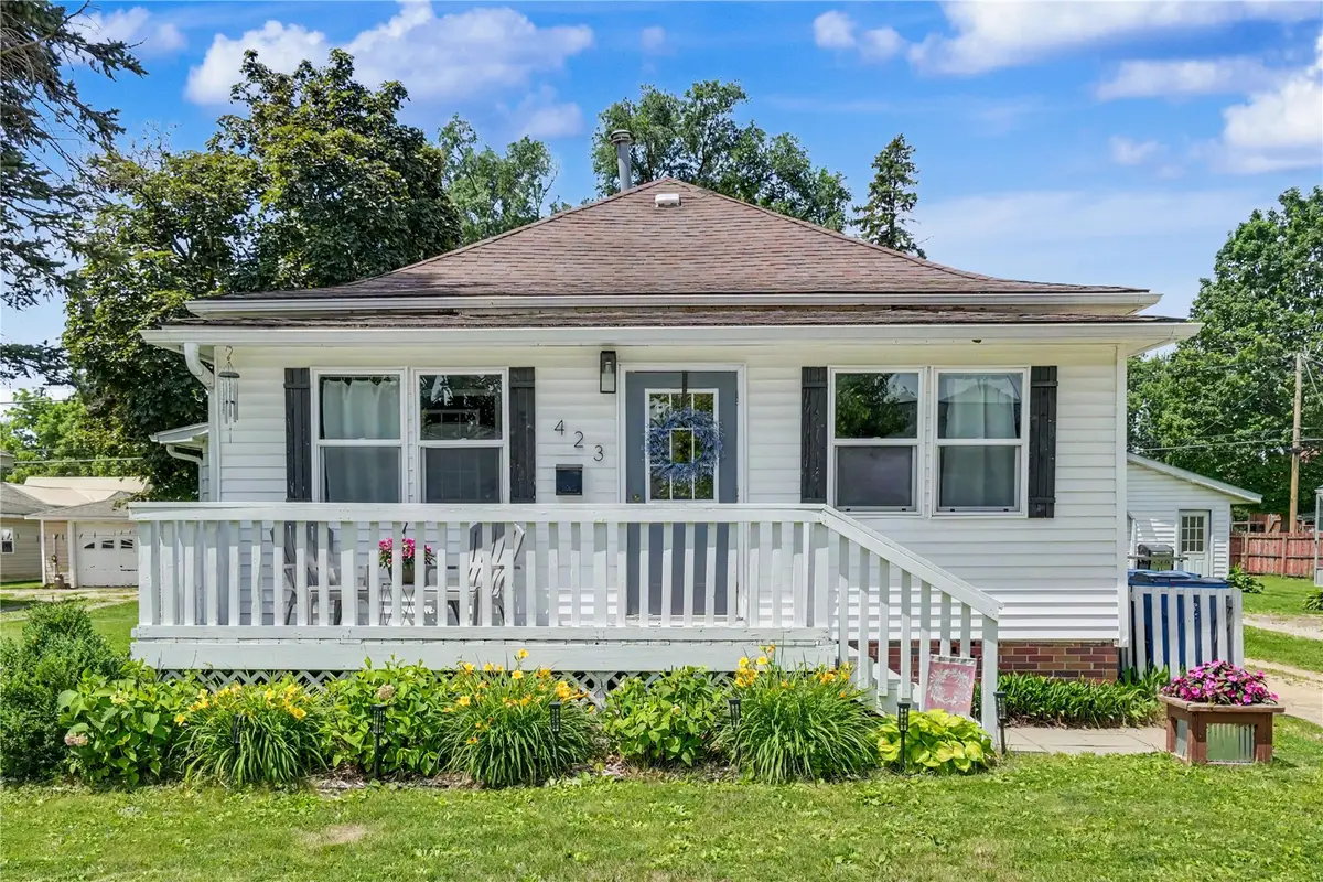423 N Maple Street, Monticello, IA 52310 - #1