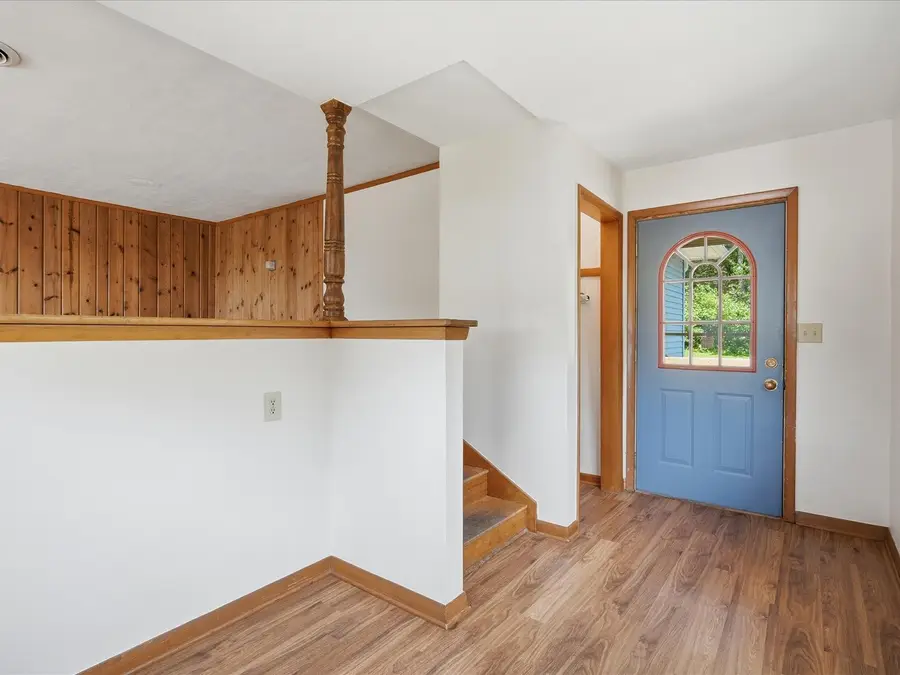 508 10th Ave Sw, Mount Vernon, IA 52314 - #3