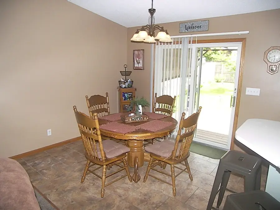 2325 Addalynn Drive, Marion, IA 52302 - #3