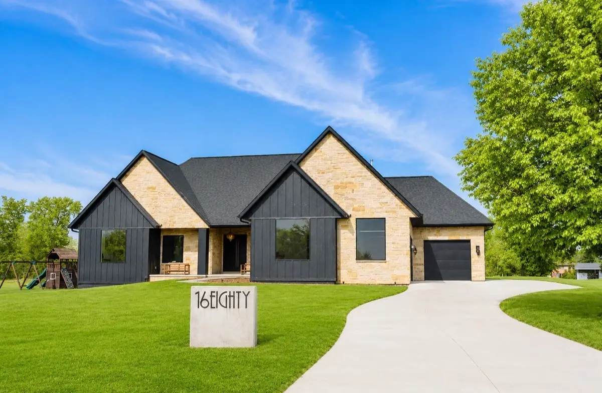 1680 Timberlake Run, Cedar Rapids, IA 52403 - #1