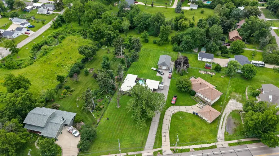 2609 1st Avenue Sw, Cedar Rapids, IA 52404 - #3