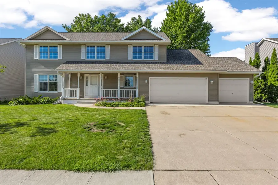 1077 Milstead Drive, Hiawatha, IA 52233 - #3