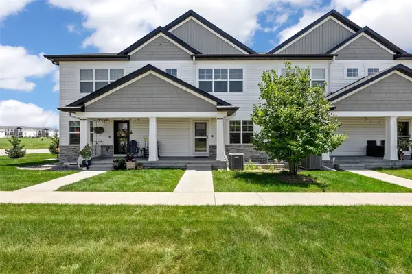 2494 Roycroft Dr., Marion, IA 52302