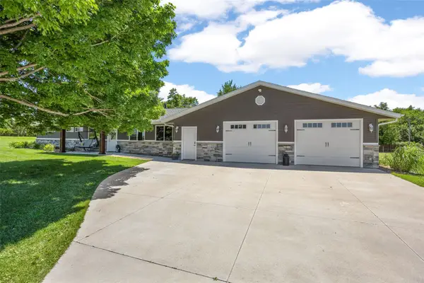 2129 Echo Hill Road, Marion, IA 52302
