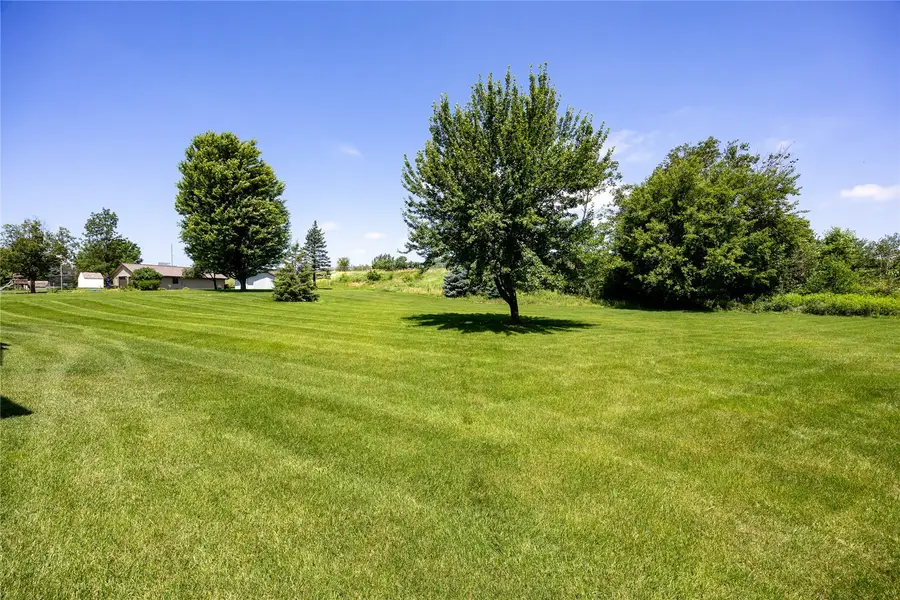 3130 Towne House Dr Ne #A, Cedar Rapids, IA 52402 - #3