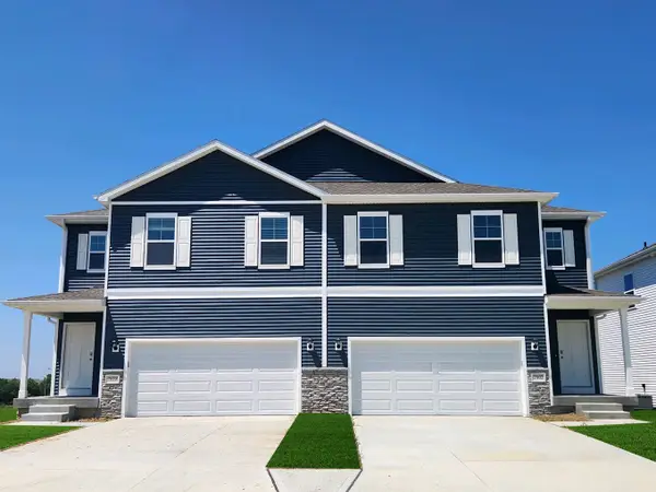 734 Magnolia Way, Tiffin, IA 52340