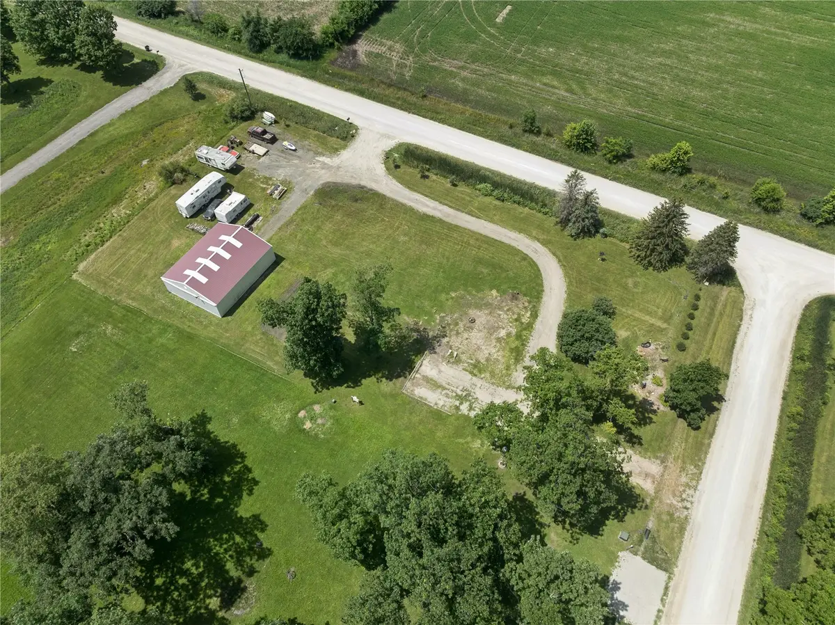 3903 Mohler Road, Center Point, IA 52213 - #1