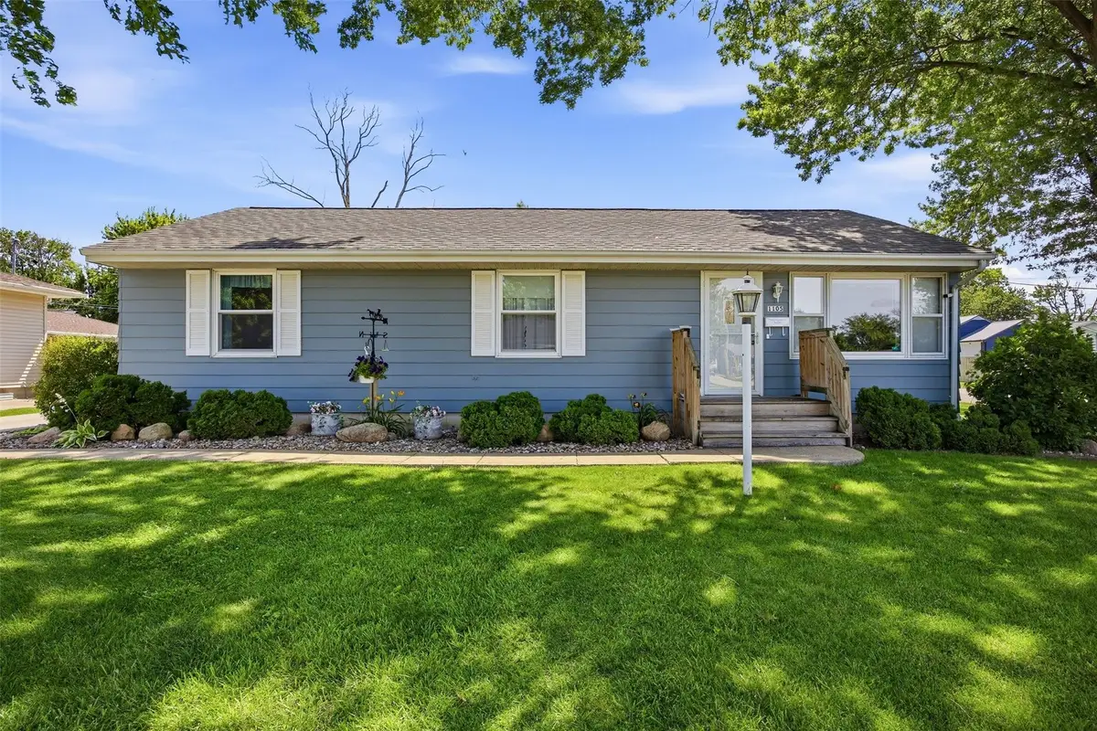 1105 29th Street, Marion, IA 52302 - #1