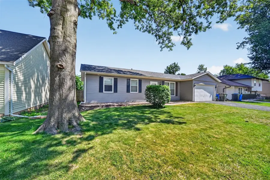 3904 Pine Wood Drive Ne, Cedar Rapids, IA 52402 - #2