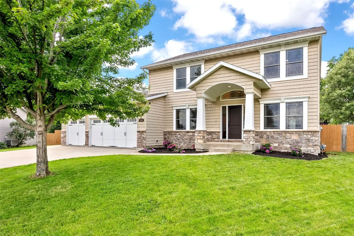 2100 Pike Court, Marion, IA 52302 - #1