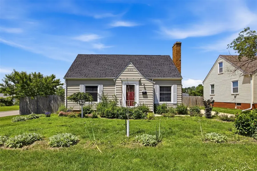1001 25th St Se, Cedar Rapids, IA 52403 - #2