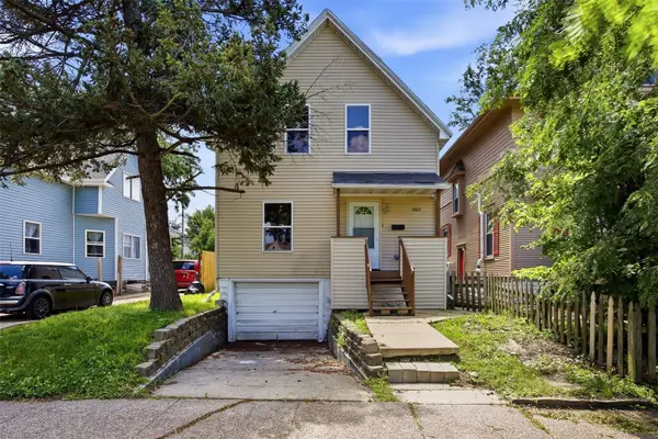 1507 Washington Avenue Se, Cedar Rapids, IA 52403