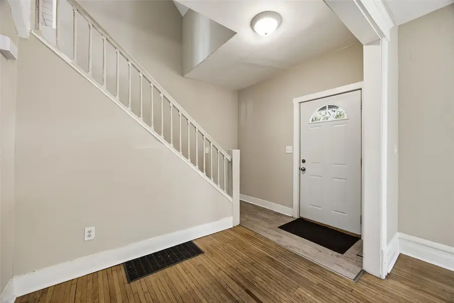 1507 Washington Avenue Se, Cedar Rapids, IA 52403 - #2