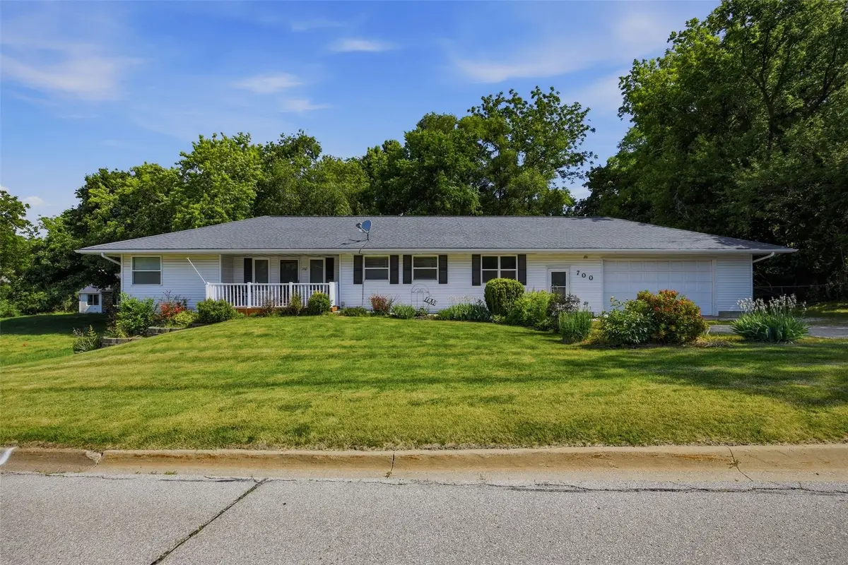 700 East 3rd Street, Anamosa, IA 52205 - #1