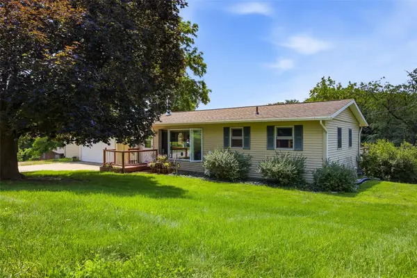 3429 Ridgecrest, North Liberty, IA 52317
