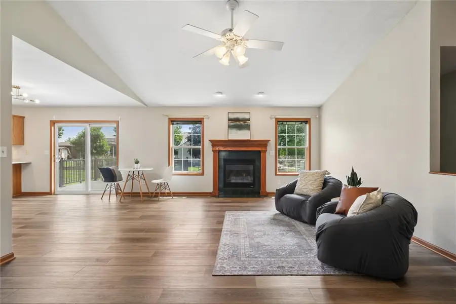 1145 Edwin Drive, Marion, IA 52302 - #2