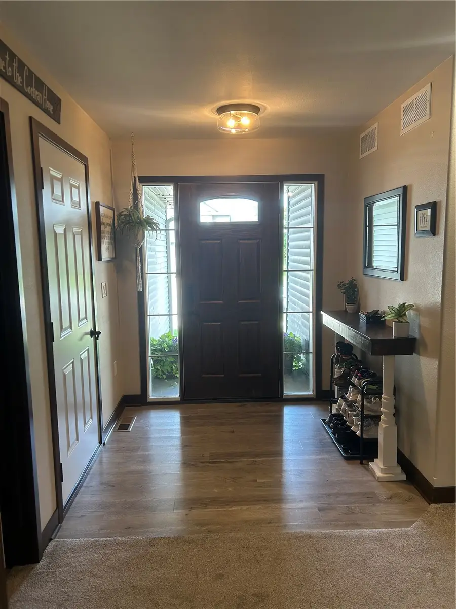 571 Doe Avenue, Tiffin, IA 52340 - #3