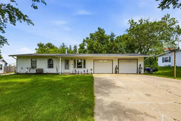 54 Oklahoma Avenue Sw, Cedar Rapids, IA 52404