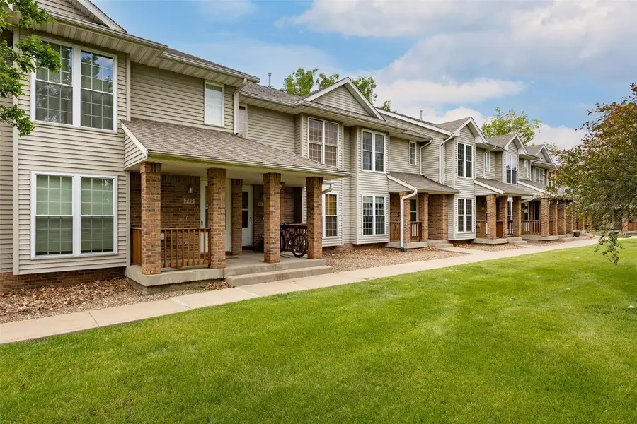 710 West Side Dr, Iowa City, IA 52246 - #3