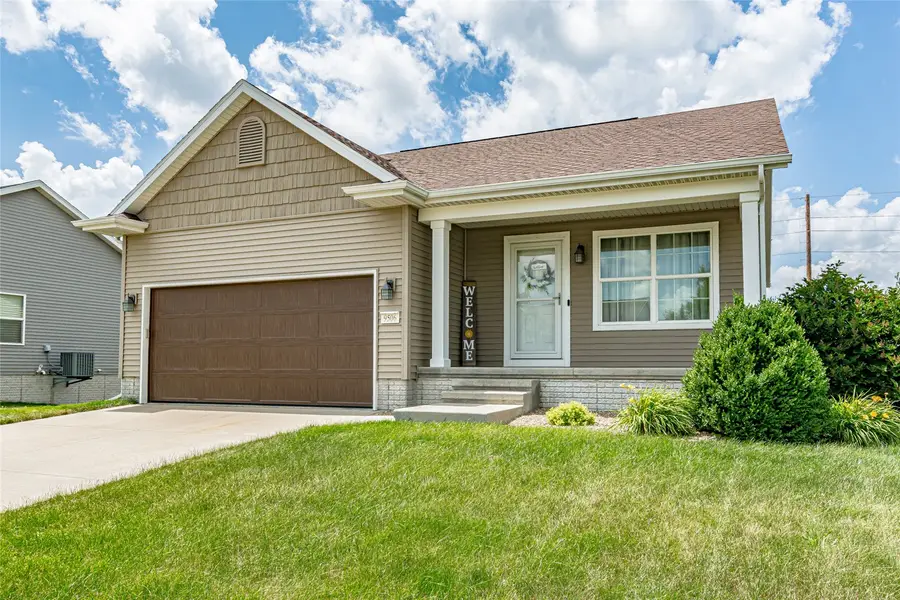 9506 Grand Oaks Drive Ne, Cedar Rapids, IA 52402 - #2