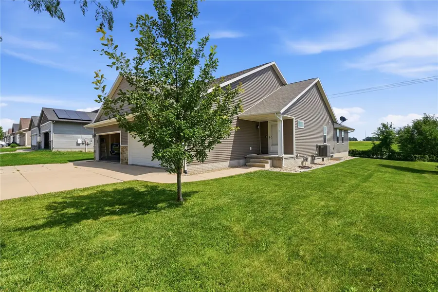 5613 Dostal Drive, Cedar Rapids, IA 52404 - #2