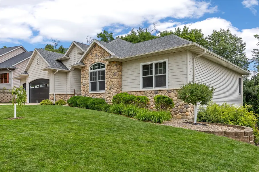3030 Old Orchard Road Ne, Cedar Rapids, IA 52402 - #3