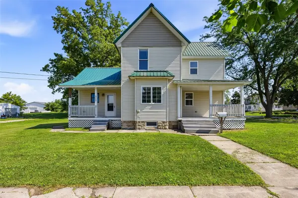 302 W 5th Street, Tipton, IA 52772