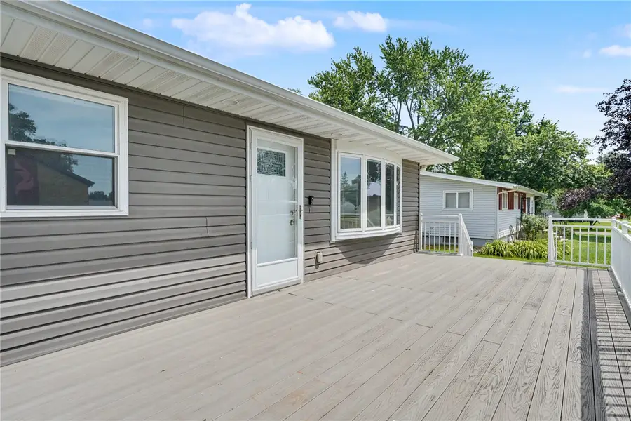 214 E Washington St, Norway, IA 52318 - #3