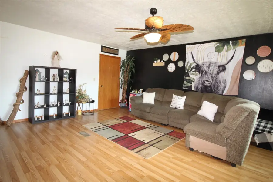 222 W 5th Street, Tipton, IA 52772 - #2