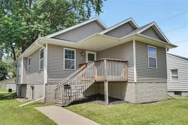 1228 9th St Nw, Cedar Rapids, IA 52405