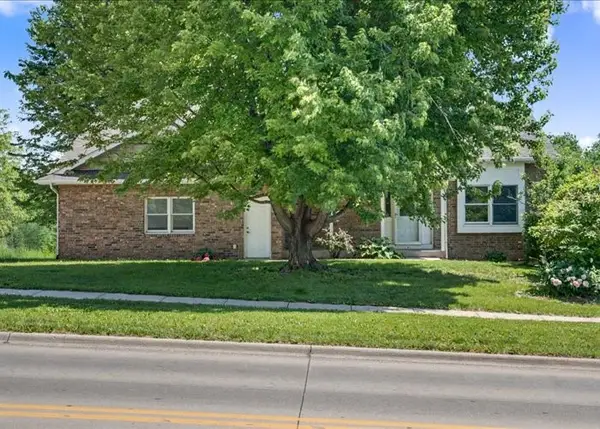 923 12th Avenue, Coralville, IA 52241