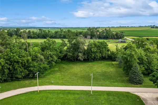 Lots 7-9 Belle Plaine, Belle Plaine, IA 52208