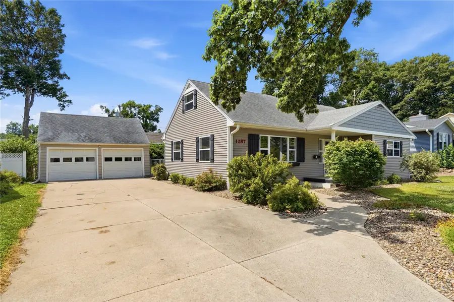 1287 29th Street Ne, Cedar Rapids, IA 52402 - #2