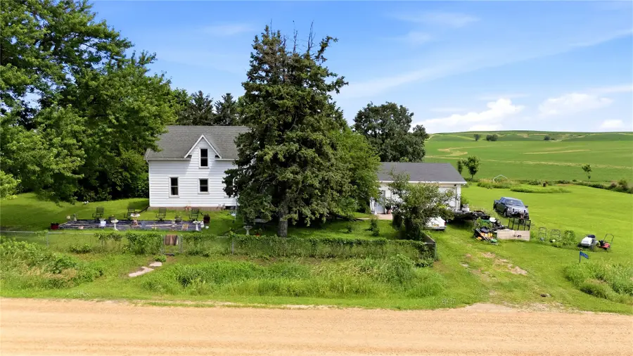 12242 70th Street, Olin, IA 52320 - #2