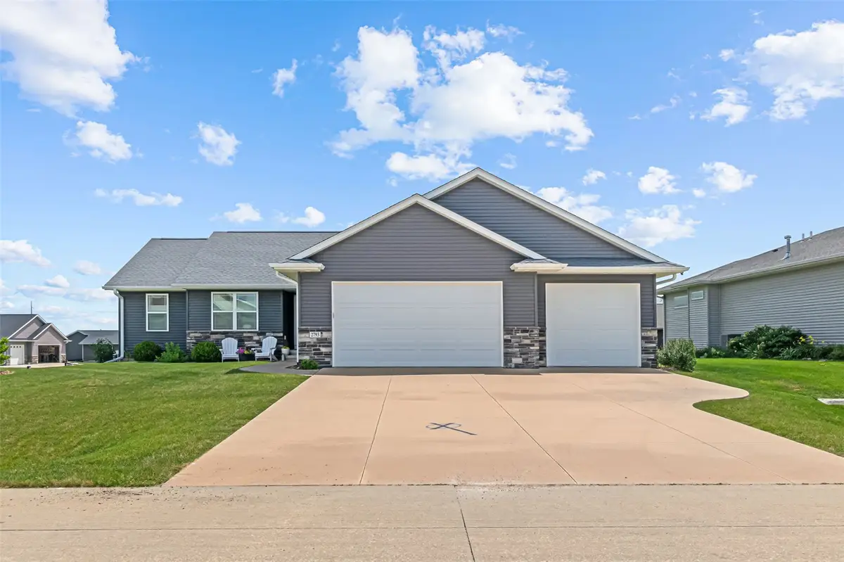 2793 Creekview Trail, Palo, IA 52324 - #1