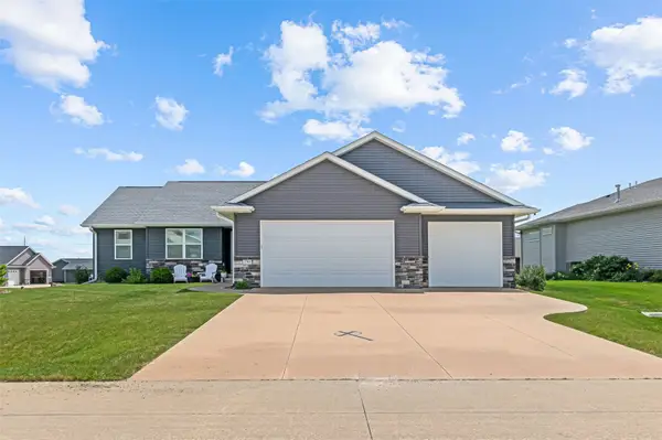 2793 Creekview Trail, Palo, IA 52324